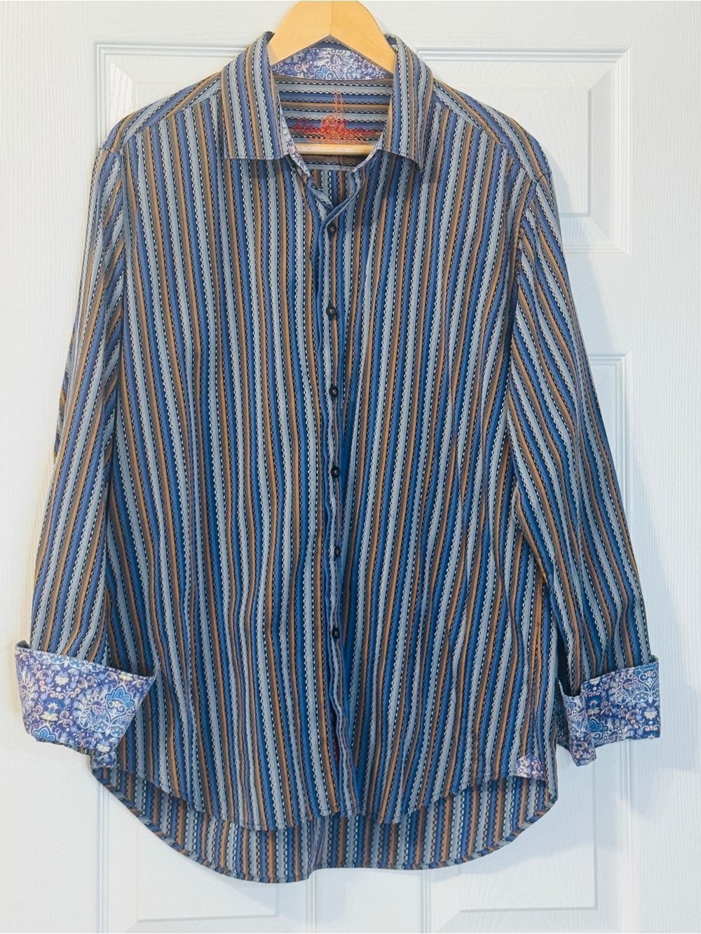 Robert Graham Button Down Shirt Size XL